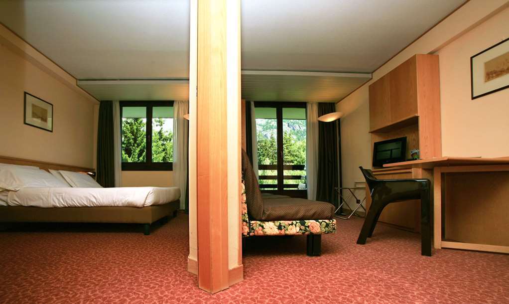 Hotel Les Jumeaux กูร์มาเยอร์ ห้อง รูปภาพ